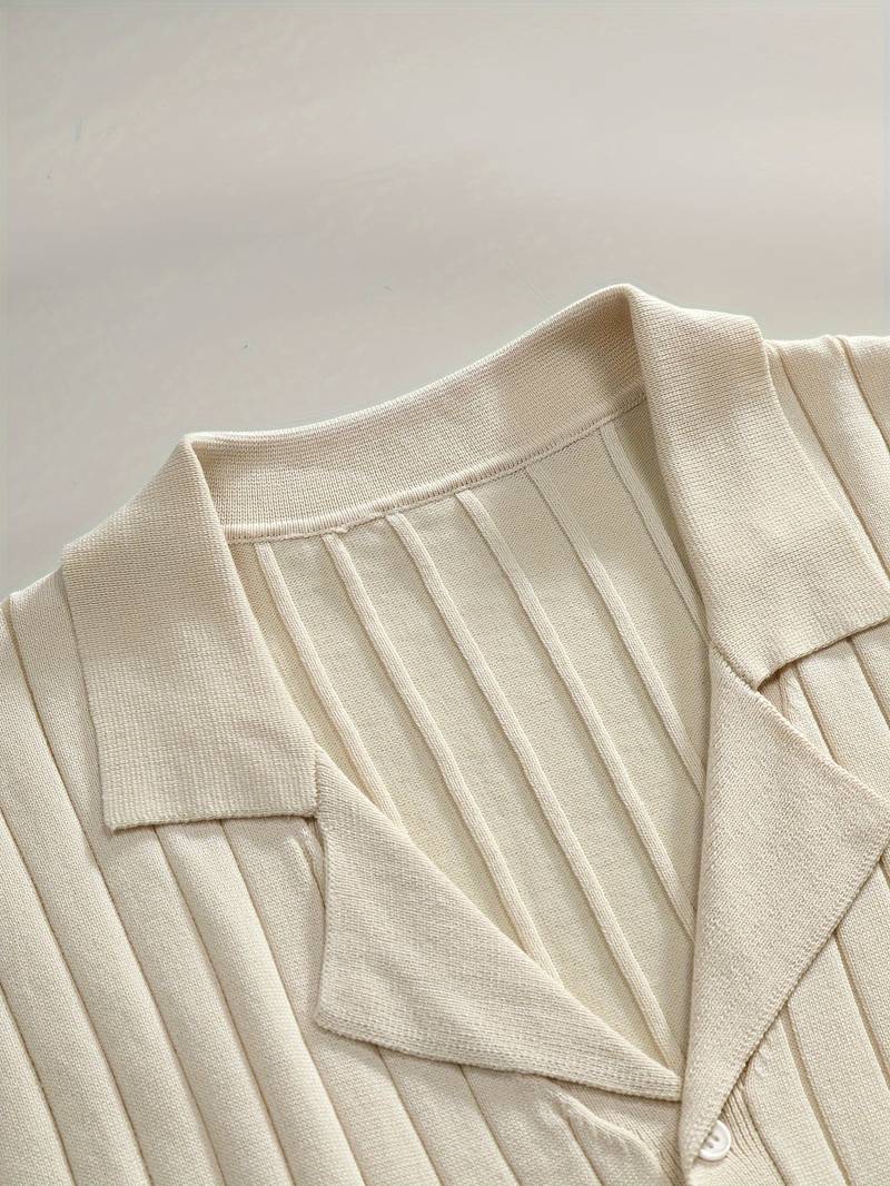 Old Money Classic Ribbed Short Sleeve Lapel Collar Knitted Shirt - Image 3